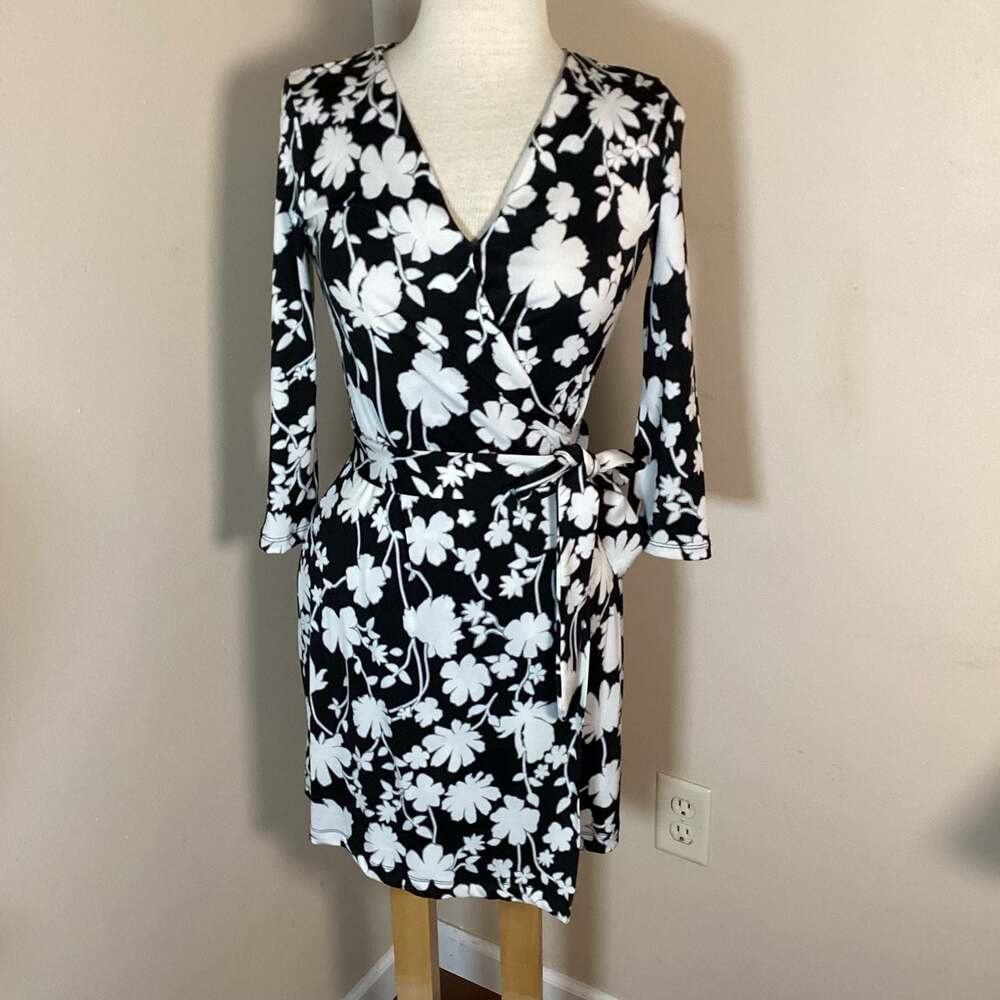 Charles Henry Black and White Floral Wrap Dress Size XS